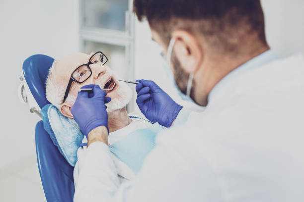 Best Mobile Emergency Dentist in Fuller Heights, FL
